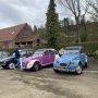 que de 2CV sur notre parking !